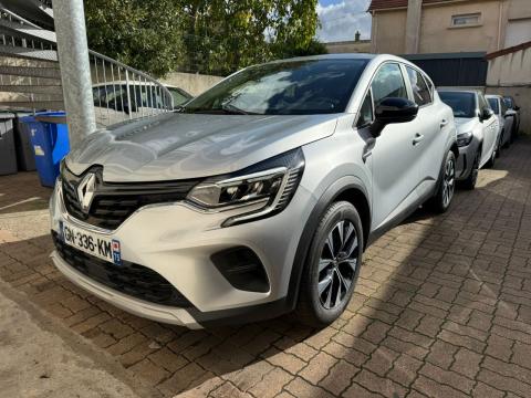 CAPTUR GRIS 2023 