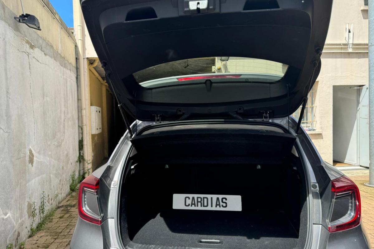 RENAULT CAPTUR  INTENS   - 3 ANS 7