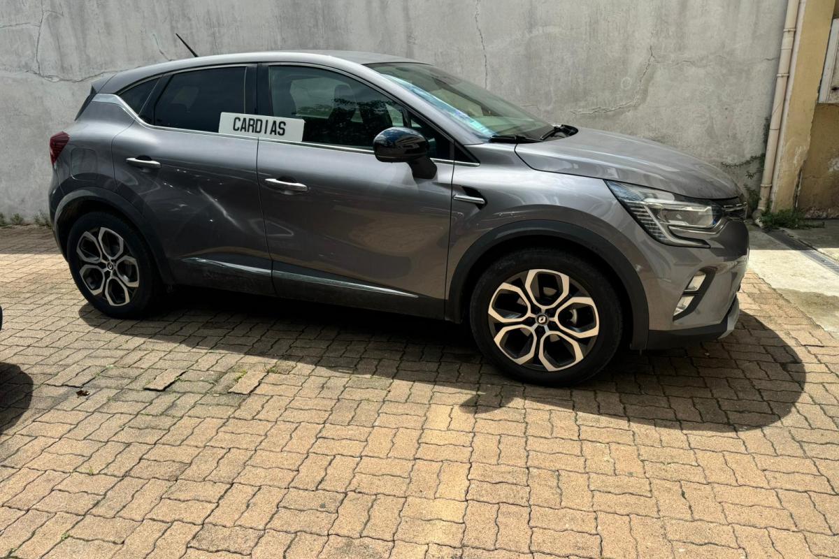RENAULT CAPTUR  INTENS   - 3 ANS 9