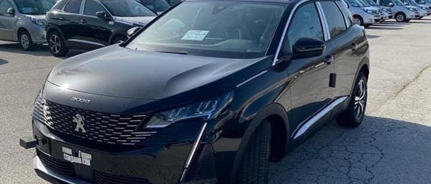 PEUGEOT 3008 GT 1.6 THP 165 CV BVA8  EXPORT ALGERIE 