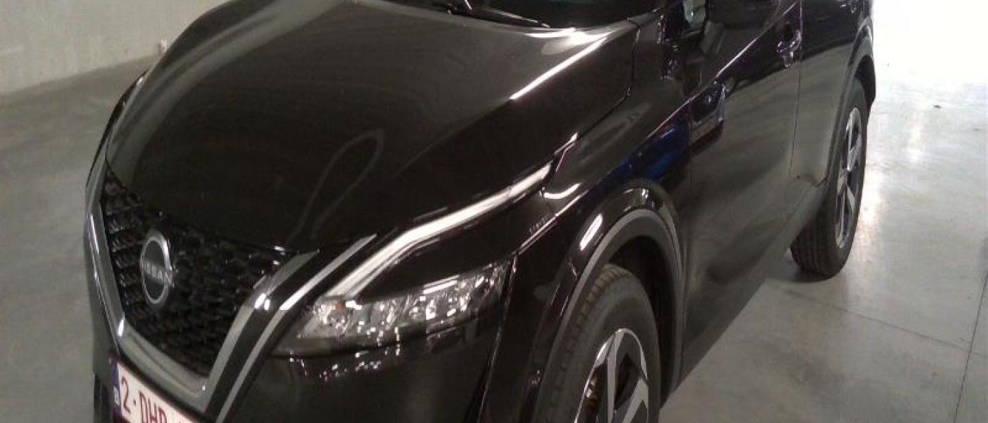 NISSAN QASHQAI NOIR  -3ANS