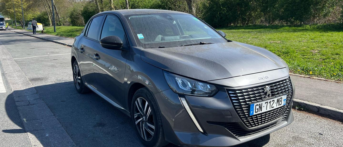PEUGEOT 208 -3ANS 