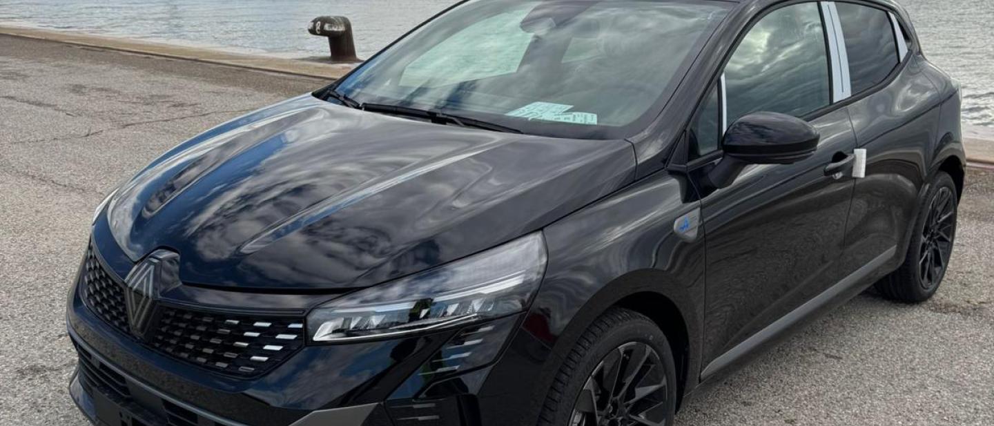 CLIO ALPINE NOIR 